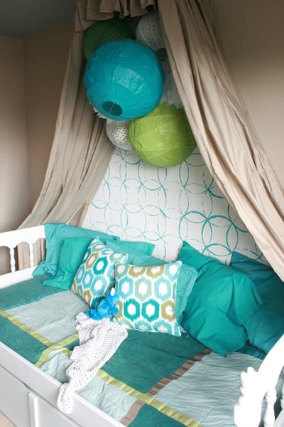 Girls Bedroom with stenciled wall and crown cornice canopy bed blue and green (11)