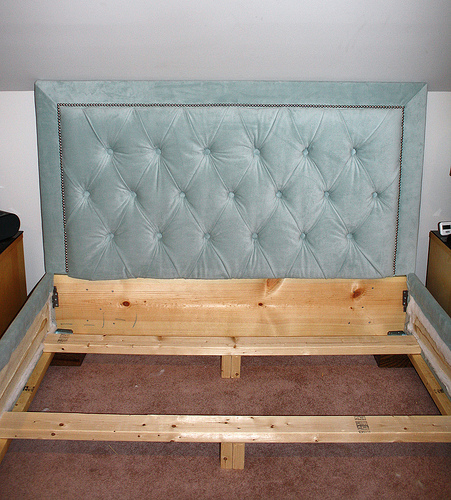 diamond tufted headboard tutorial