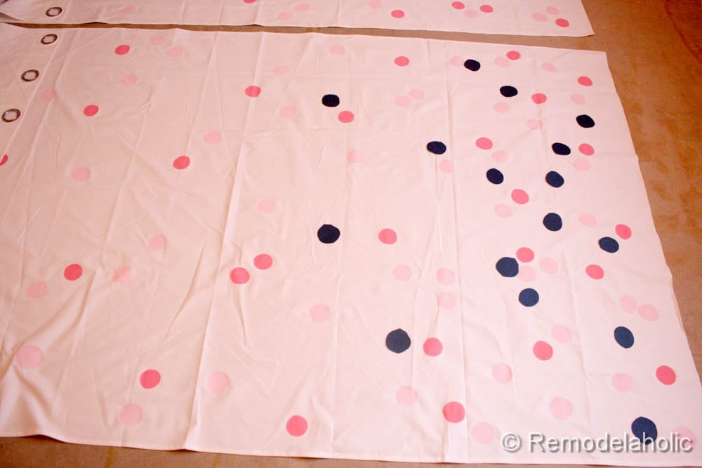 confetti drapes tutorial polka dot drapes girls bedroom window coverings window panels (17)