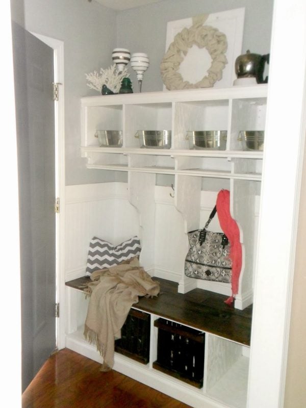 entryway mudroom cubbies with locker dividers, Home Heart and Hands featured on Remodelaholic.com