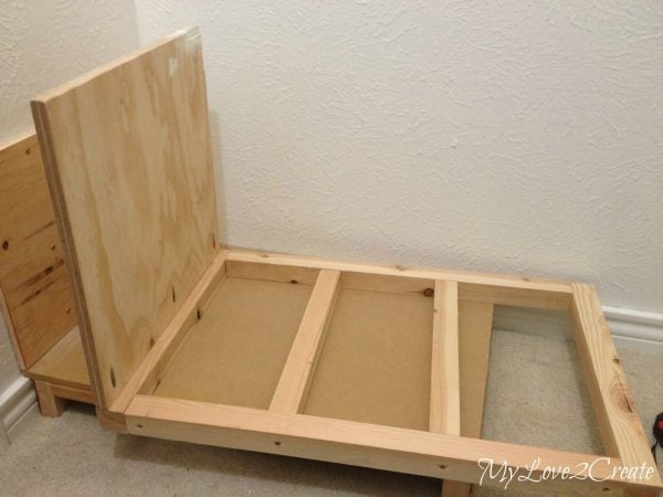 bench support sidetop in closet, My Love 2 Create on Remodelaholic